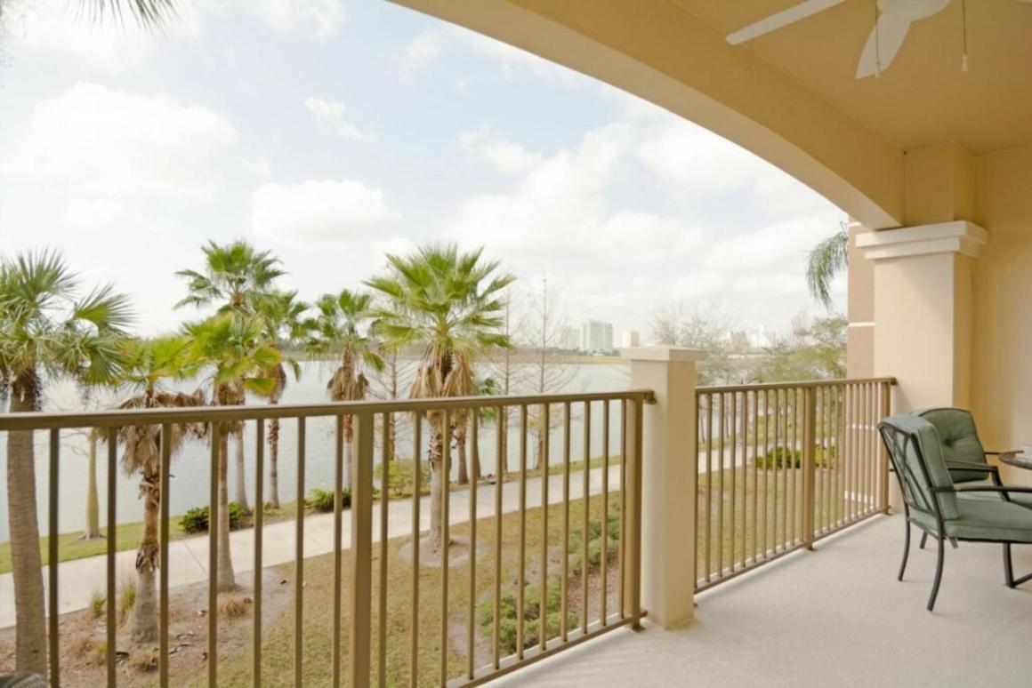 Modern Vacation Apartment With A Lake View At Vista Cay Resort Vc4816 Орландо Экстерьер фото